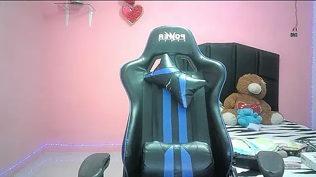 mariana0x online show from 11, 1, 2026