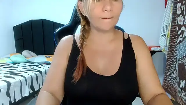 mariana0x online show from 19, 3, 2025