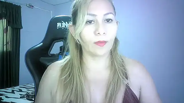 mariana0x online show from 11, 11, 2025