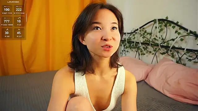 VeronaCritchlow online show from 24, 10, 2025