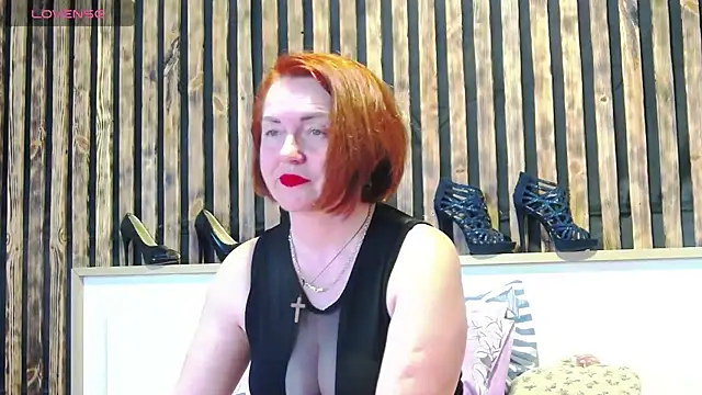 Alis Lovi online show from 5, 4, 2026