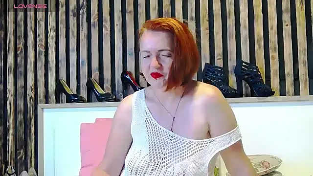 Alis Lovi online show from 29, 6, 2026
