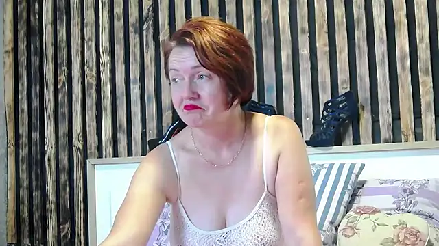 Alis Lovi online show from 24, 9, 2025