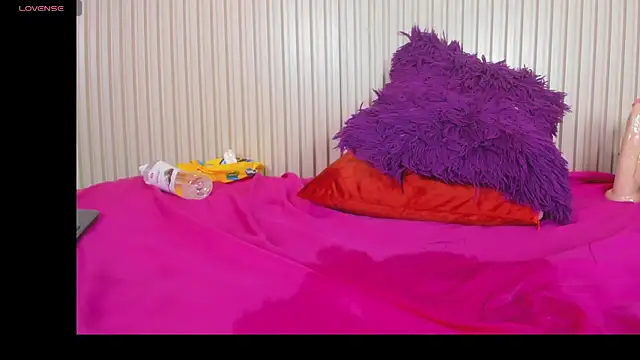 Madeline Cooper08 online show from 12, 2, 2025