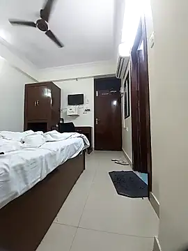 Extrembox5 online show from 9, 9, 2025