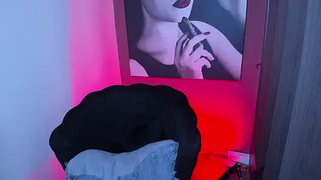 QueenOfHaze online show from 19, 12, 2025