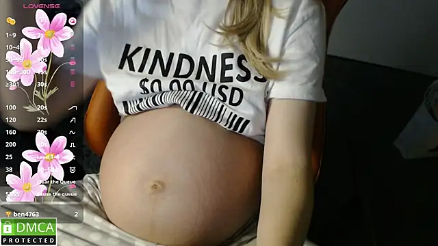 crystalyss online show from 8, 10, 2025