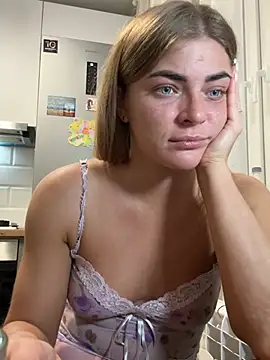 Donna Sun online show from 1, 3, 2025