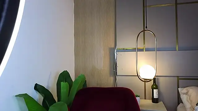 Victoria Collinns online show from 12, 3, 2026