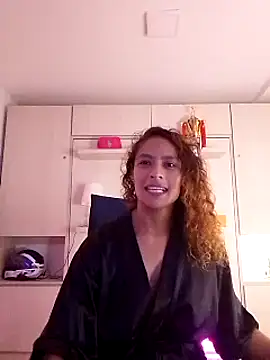 Zoedaniels online show from 4, 3, 2025