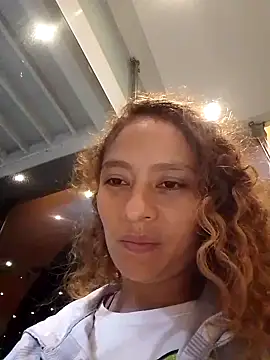 Zoedaniels online show from 2, 3, 2025