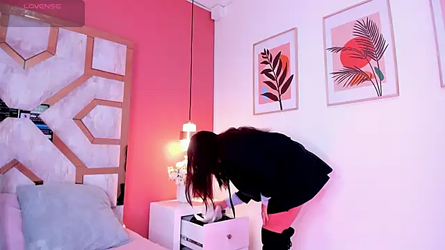 Billie Jhonson  online show from 9, 9, 2025