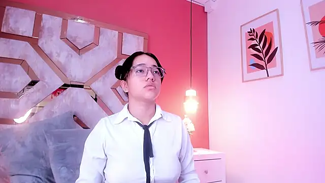 Billie Jhonson  online show from 11, 9, 2025