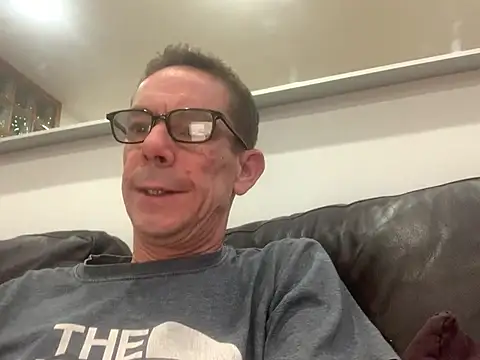 Kenhornu online show from 30, 5, 2026