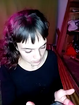 parejarica420 online show from 12, 4, 2026