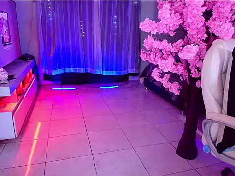 latexgoddes online show from 18, 11, 2025