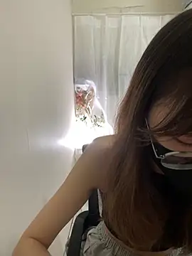 Chu1314 online show from 4, 3, 2025