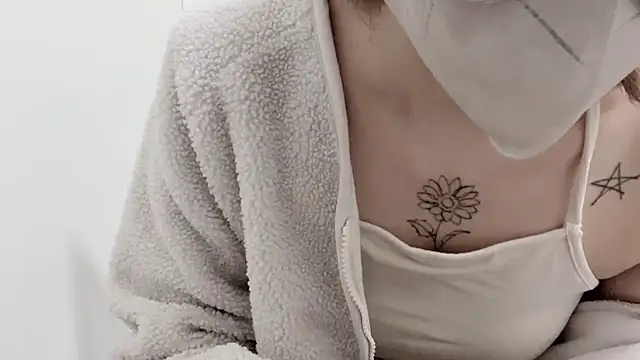 Chu1314 online show from 18, 2, 2025