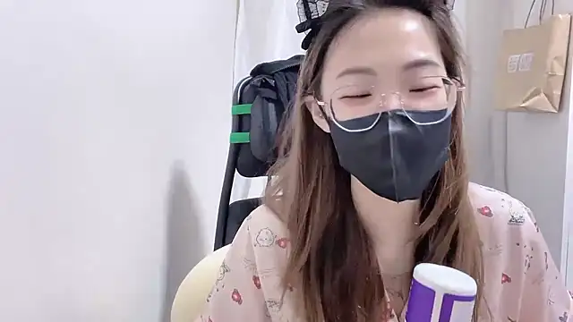 Chu1314 online show from 23, 10, 2025