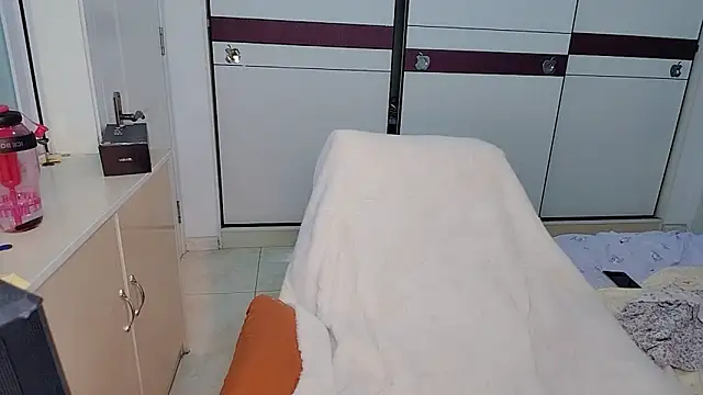 Song 99 online show from 11, 9, 2025