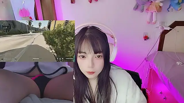 Snapshot of Song_99 chatting on 8, 4, 2026 Song 99 online show from 8, 4, 2026