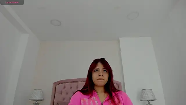 Kendall  Fox online show from 9, 9, 2025