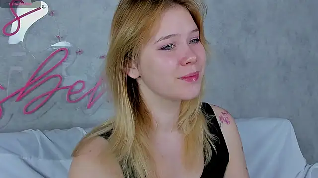 Snapshot of Amy_Kimberlly chatting on 30, 9, 2025 Amy Kimberlly online show from 30, 9, 2025