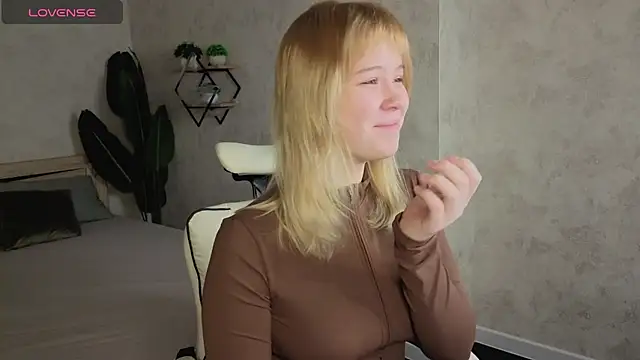 Snapshot of Amy_Kimberlly chatting on 7, 11, 2025 Amy Kimberlly online show from 7, 11, 2025