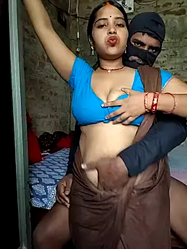 Snapshot of Simrandeshipp chatting on 18, 7, 2026 Simrandeshipp online show from 18, 7, 2026