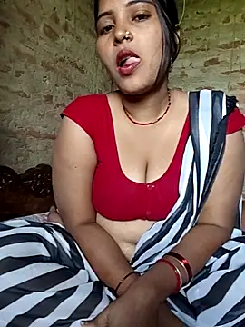 Simrandeshipp online show from 28, 2, 2026