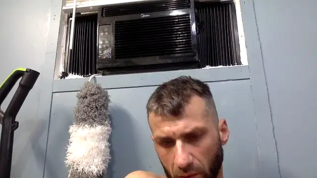 sexyhotstud12 online show from 18, 12, 2025