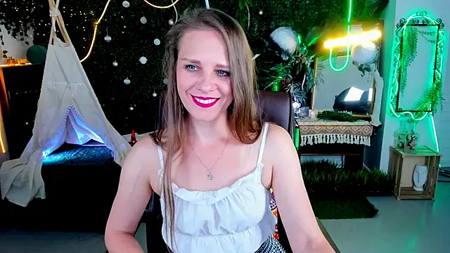 EmiliaBedy online show from 13, 5, 2026