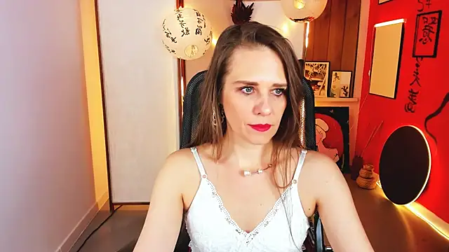 EmiliaBedy online show from 15, 4, 2026