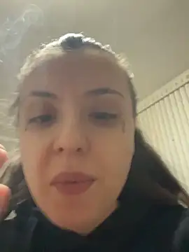 bunnythetailor online show from 10, 3, 2026