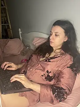 bunnythetailor online show from 8, 1, 2026