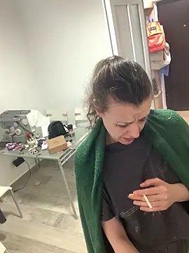 bunnythetailor online show from 30, 4, 2026
