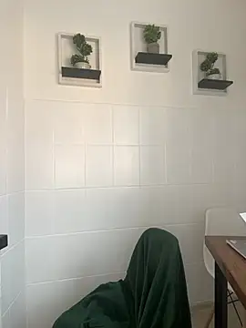 bunnythetailor online show from 6, 2, 2025