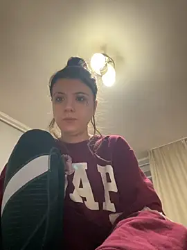 bunnythetailor online show from 14, 11, 2025