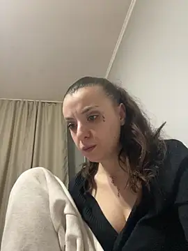 bunnythetailor online show from 9, 3, 2026