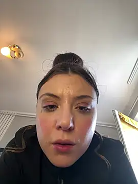 bunnythetailor online show from 3, 2, 2025