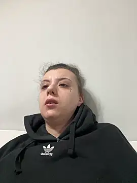 bunnythetailor online show from 16, 2, 2026