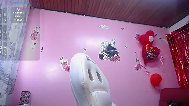 Snapshot of Sofii_cutee chatting on 3, 3, 2025 Sofii cutee online show from 3, 3, 2025