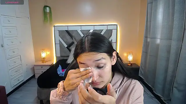 Snapshot of Sofii_cutee chatting on 13, 3, 2025 Sofii cutee online show from 13, 3, 2025