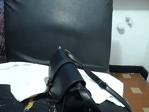 susy pervertt online show from 7, 2, 2026