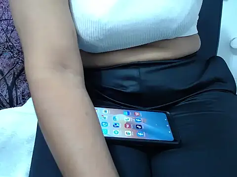 susy pervertt online show from 24, 2, 2026