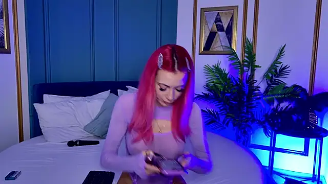 AylaPearl online show from 22, 11, 2025