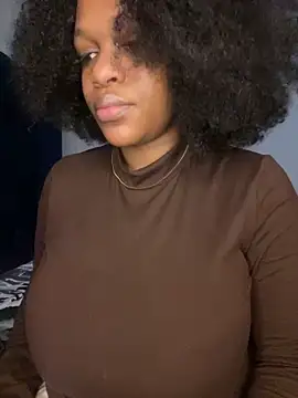 Boneca25 online show from 25, 10, 2025