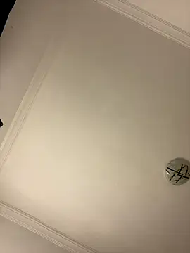 Boneca25 online show from 4, 12, 2025