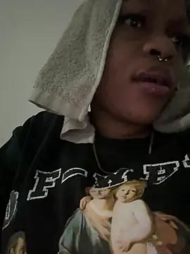 Boneca25 online show from 29, 4, 2026