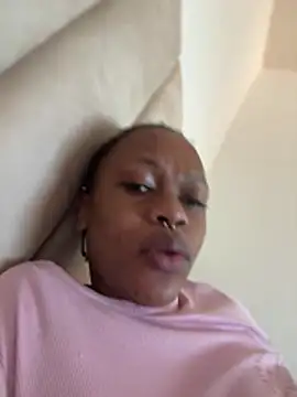 Boneca25 online show from 7, 5, 2026